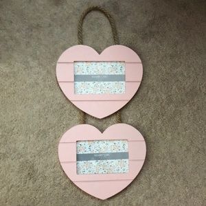 Double Heart picture frame room decor! 💗